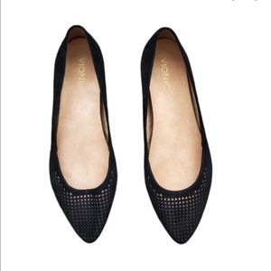 Vionic Gem Posey Black Perforated Cutout Flats